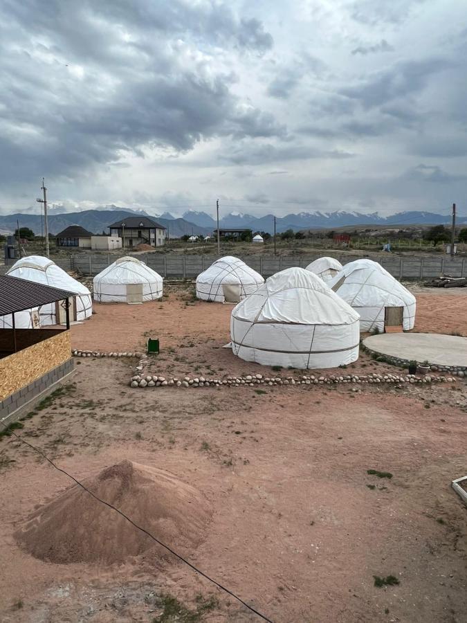 Guest House And Yurt Camp "Ailuu" Tong Exterior photo